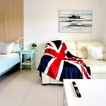 Sunny Terrace I Heated Pool I King Bed I Cook Zone I Parking *