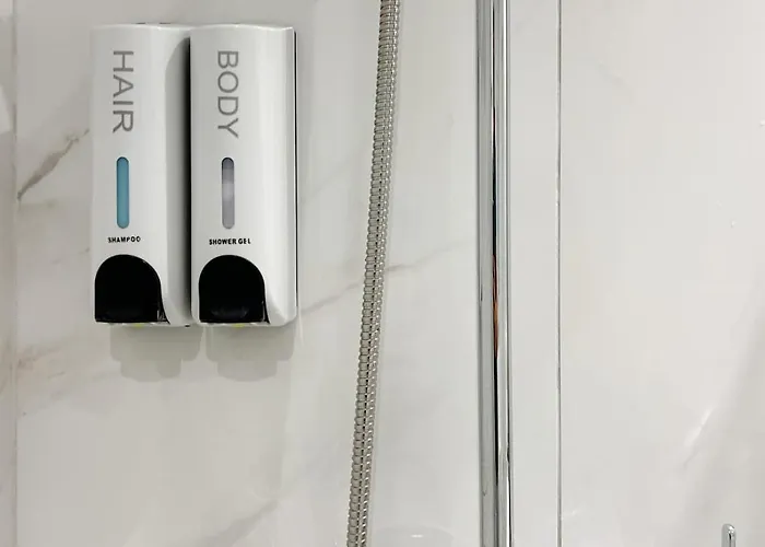 Apartamento Sunny Terrace I Heated Pool I King Bed I Cook Zone I Parking Los Cristianos (Tenerife)