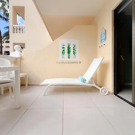 Sunny Terrace I Heated Pool I King Bed I Cook Zone I Parking 아파트 *